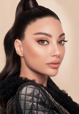 ليندا عدسات لاصقة تجميليه - آمبر
