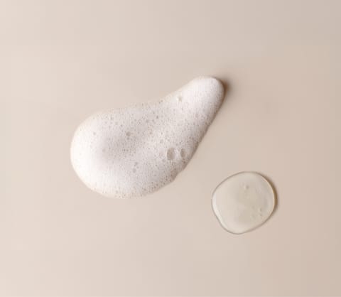 تارا شامبو الميرمية متعدد الفيتامينات لتجديد حيوية الشعر 267 مل